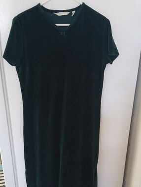 Victoria's Secret Dark Green Velvet Midi Dress